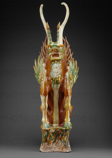 Feline-Headed Guardian Beast (Zhenmushou), Tang dynasty (618–907 A.D.), first half of 8th century, China, Earthenware with three-color (sancai) lead glazes and traces of pigments, Height: 39 5/8 in.