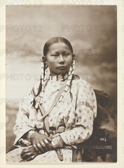 Spotted Fawn, Cheyenne bride, 1879, Laton Alton Huffman, American, 1854–1931, United States, Gelatin silver print, 13.7 x 9.7 cm (image/paper)