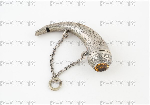 Vinaigrette with Whistle in the Form of a Hunting Horn, c. 1840, Possibly Scotland, Scotland, Silver, silver gilt, cairngorm, H. 5.1 cm (2 in.)
