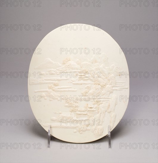 Oval Plaque with Landscape, Qing dynasty (1644–1911), 18th century, China, Porcelain, 19.0 × 16.5 × 4.0 cm (7 1/2 × 6 1/2 × 1 5/8 in.)