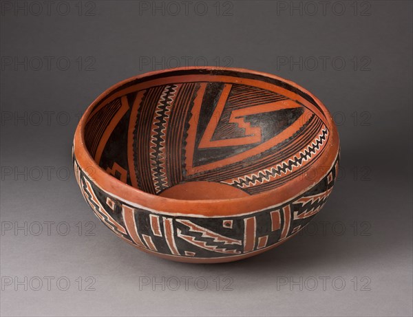 Bowl with Geometric Black-and-White Motifs on Interior and Exterior Survace, A.D. 1300/1400, Cibola, Four Mile Polychrome or Pinedale Polychrome, Cibola region, east-central Arizona, United States, Arizona, Ceramic and pigment, Diam. 23.5 cm (9 1/4 in.)