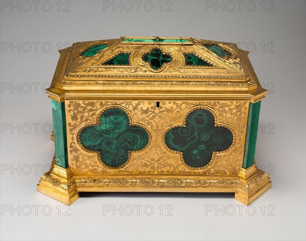 Coffer, c. 1880/90, Russia or England, Russia, Malachite, gilt bronze, steel, and velvet, 28.3 x 47.6 x 30.5 cm (11 1/8 x 18 3/4 x 12 in.)