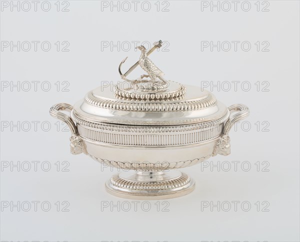 Sauce Tureen and Cover from the Hood Service, 1807/08, Paul Storr, English, 1771-1844, London, England, Sterling silver, 17.8 × 22.9 × 13 cm (7 × 9 × 5 1/8 in.)