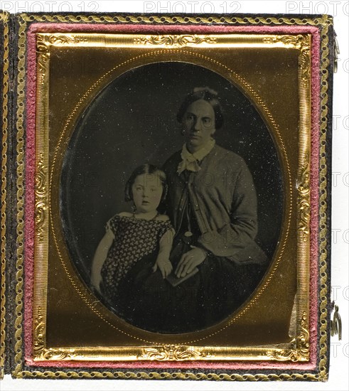 Untitled (Woman and Little Girl), 1855/75, 19th century, Unknown Place, Ambrotype, 8.3 x 7 cm (plate), 9.3 x 8 x 1.7 cm (case)