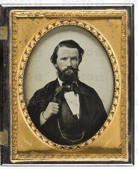 Untitled, 1856/79, G. W. Collins, American, active 1850–1879, United States, Ambrotype, 14 x 10.8 cm (plate), 15.8 x 13 x 2.3 cm (case)