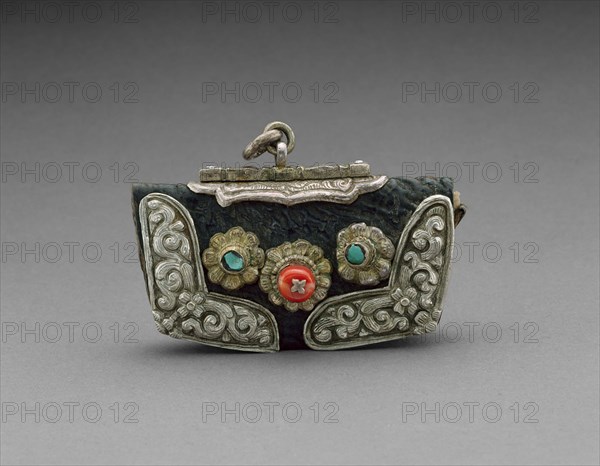 Tinder Pouch, 19th century, Tibet, Tibet, Silver, leather, turquoise and coral, 5.7 x 7.5 x 2.4 cm