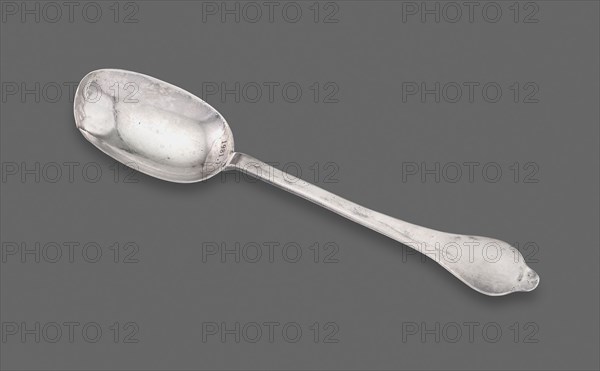 Spoon, 1705/20, Simeon Soumaine, American (b. England) c.1685–c.1750, New York, New York City, Silver, 2.54 × 20.32 × 2.54 cm (1 × 8 × 1 3/4 in.)