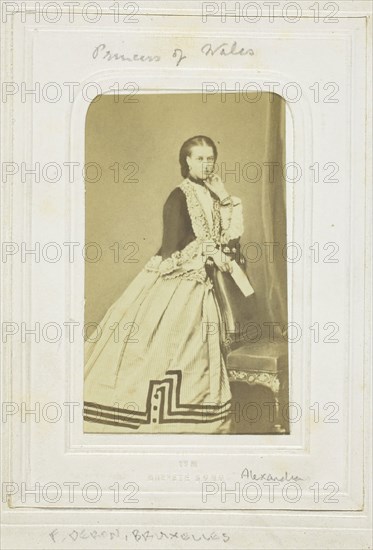 Princess of Wales, 1860–69, F. Deron, Belgian, 1819, 1876, Belgium, Albumen print, 8.9 × 5.4 cm  (image/paper), 10.1 × 6.2 cm (mount)
