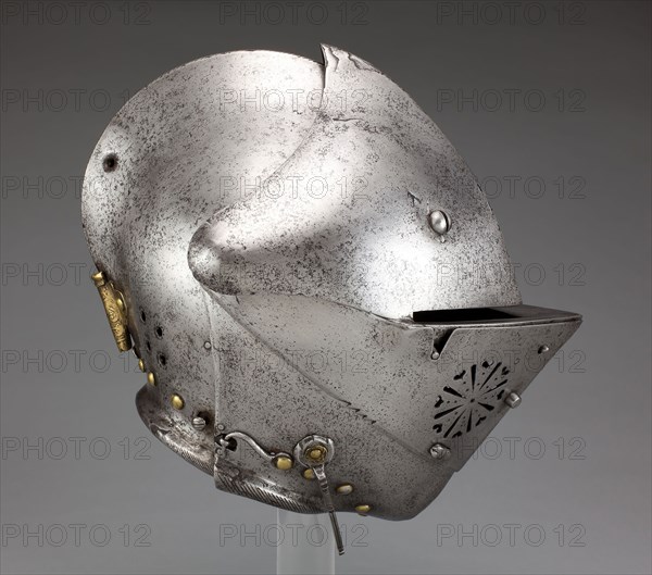 Close Helmet for the Tourney, c. 1580, South German, Augsburg, Augsburg, Steel, brass, and leather, H. 30.5 cm (12 in.)