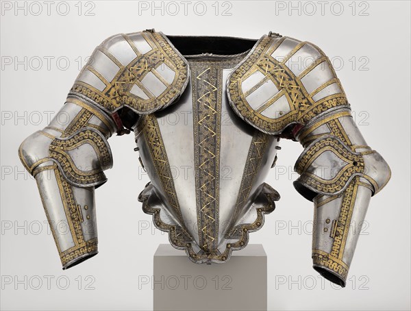 Portions of a Field Armor, 1588/1590, Jacob Halder (English, 1558-1608), Royal Workshops of Greenwich, England, Greenwich, Steel, brass, gilding, leather, and silk velvet textile, H. (mounted with arm defenses): 61 cm (30 in.)