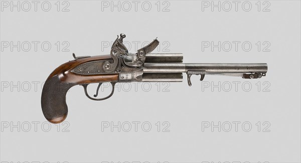 Flintlock Revolver with Bayonet, 1820, Gunsmith: Richard Constable (American, active 1817-1851), Philadelphia, Pennsylvania, and Birmingham, England, Philadelphia, Steel, walnut, and flint, L. (excluding bayonet) 40 cm (15 3/4 in.)