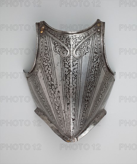 Breastplate, c. 1580/90, Italian, Italy, Steel and brass, Wt. 4 lb. 2 oz.
