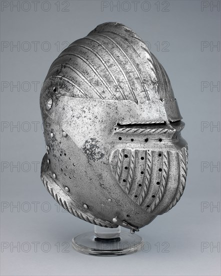 Armet, c. 1520/30, Southern German, Southern Germany, Steel, H. 19.7 cm (7 3/4 in.)