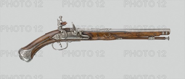 Flintlock Pistol, c. 1680, Italian, Brescia, Italy, Steel and walnut, L. 48 cm (18 7/8 in.)