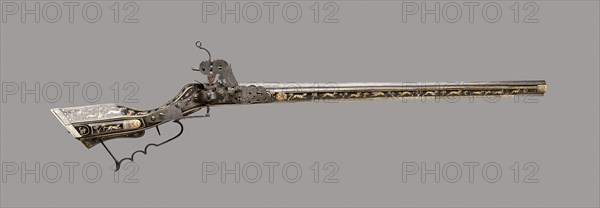 Wheellock Gun of Tschinke Form, 1650, Polish, Silesia, Teschen, Teschen, Ebony, horn, and ivory, L. 127 cm (50 in.)