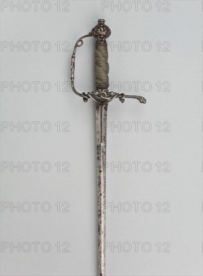 Smallsword, c. 1640/60, Western European, Europe, western, Iron, steel, brass, and wood, Overall L. 91.5 cm (36 in.)