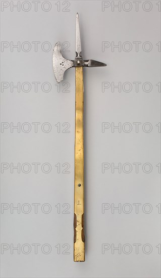 Horseman’s Axe, 1500/25, German, Germany, Steel, iron, brass, beechwood, L. 70.5 cm (27 7/8 in.)