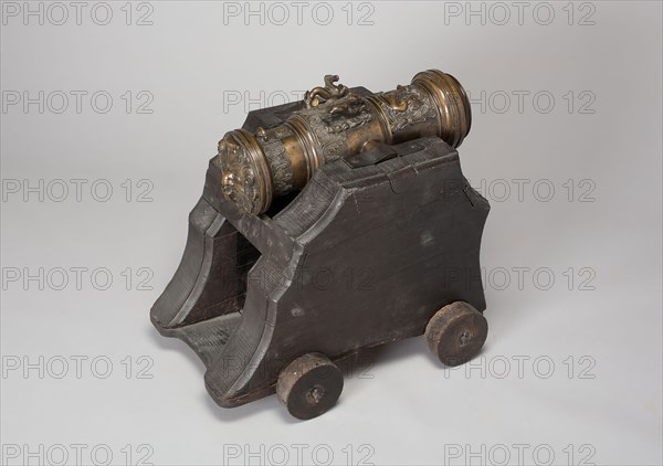 Small Howitzer (Field Cannon) of Artillery Captain Johannes Faulhaber, 1600/35, German, possibly Ulm, Ulm, Bronze, iron, and wood, Length overall : 18 1/2 in. (47 cm)