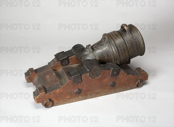 Mortar on Carriage, 1753, German, Nuremberg, Nuremberg, Bronze, iron, and wood, Length overall of mortar: 17 3/4 in. (45.2 cm)