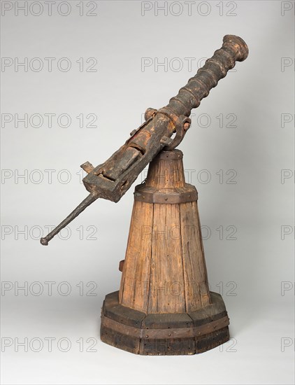 Breech-Loading Swivel Gun with Chamber on Stand, early 16th century, Western European, Western Europe, Iron, Length overall of cannon: 33 1/2 in. (81.5 cm)