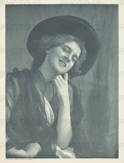 Coquette, 1898, Charles I. Berg, American, 1856–1926, United States, Photogravure, No. 13 from the portfolio "American Pictorial Photography, Series II (1901), edition 34/150, 18.4 x 13.4 cm (image), 20.4 x 14.9 cm (paper), 28.5 x 19.7 cm (mount), 38 x 28 cm (hinged paper)