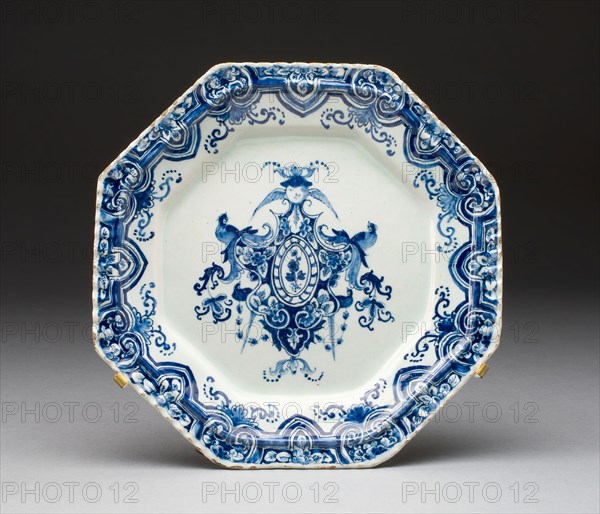 Plate, 18th century, Netherlands, Delft, Delft, Tin-glazed earthenware (Delftware), Diam. 20.6 cm (8 1/8 in.)
