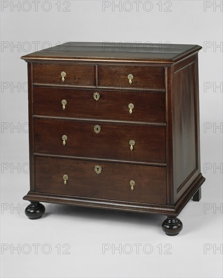 Chest of Drawers, 1700/30, American, 18th century, Pennsylvania, Pennsylvania, Walnut, tulip, and pine, 105.4 × 101.6 × 59.1 cm (41 1/2 × 40 × 23 1/4 in.)