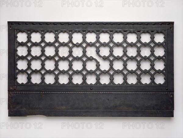 Marquette Building: Elevator Grille Base, 1893/95, Holabird & Roche, Architects, American, 1883-1927, Dearborn Street, 140 South, Cast iron with Bower Barff finish, 51 × 88 cm (20 × 35 in.)