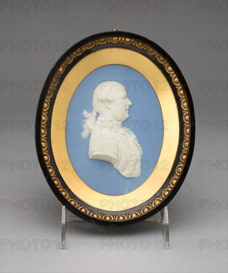 Medallion with Portrait of Thomas Bentley, c. 1775, Wedgwood Manufactory, England, founded 1759, Burslem, Stoneware (jasperware), 18.1 × 14.8 × 2.7 cm (7 1/8 × 5 7/8 × 1 1/16 in.)