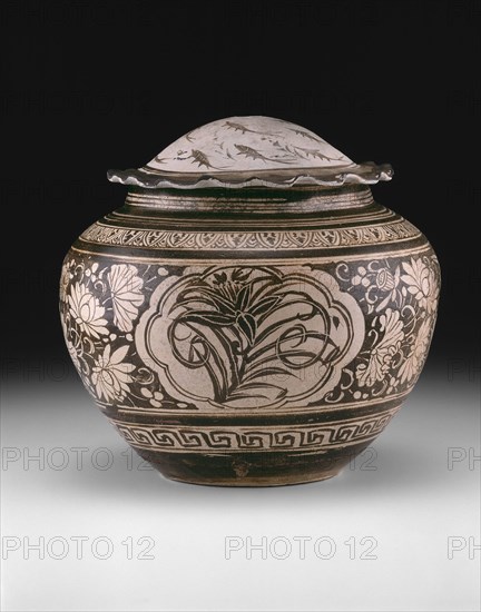 Jar with Sprays of Peony, Lily, and Plum and Lid with Small Fish, Southern Song dynasty (1127–1279), early 13th century, China, Jiangxi, Jizhou ware, stoneware painted in underglaze iron slip, with incised detail, H. 22.8 cm (9 in.), diam. 24.1 cm (9 1/2 in.)