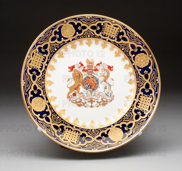 Plate, c. 1830, Worcester Porcelain Factory (Flight, Barr & Barr Period), Worcester, England, founded 1751, Decorated by Enoch Doe (English, c. 1795-?), Worcester, Soft-paste porcelain with polychrome enamels and gilding, Diam. 23.3 cm (9 3/16 in.)