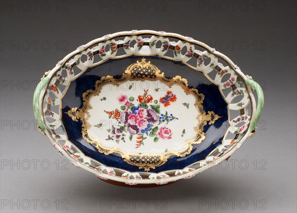Basket, c. 1770, Worcester Porcelain Factory, Worcester, England, founded 1751, Worcester, Soft-paste porcelain, underglaze blue, polychrome enamels and gilding, 18.1 x 22.8 cm (7 1/8 x 9 in.)