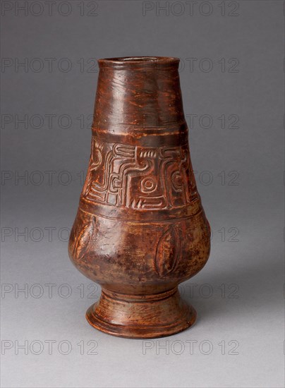 Footed Jar Incised with Pseudo-Gylphs, A.D. 250/600, Maya, Mexico or Guatemala, México, Ceramic and pigment