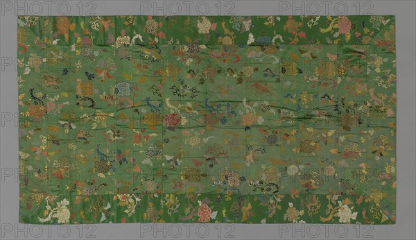 Kesa, late Edo period (1789–1868)/Meiji period (1868–1912), mid–19th century, Japan, Silk and gold-leaf-over-lacquered-paper strips and golf-leaf-over-lacquered-paper-strip-wrapped silk, warp-float faced 4:1 satin weave with supplementary brocading wefts bound in 1:4 weft-float faced 'Z' twill interlacings, lined with silk, plain weave, 210.4 x 115.5 cm (82 3/4 x 45 1/2 in.)
