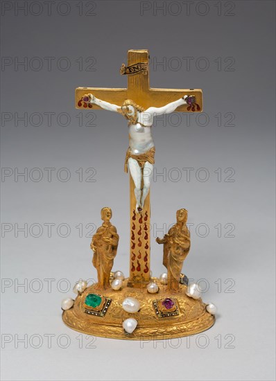 Christ on the Cross with the Virgin and Saint John the Evangelist, 1575/1600 with 19th–century additions, Probably German, Germany, Gold, enamel, baroque pearls, rubies, emeralds, and diamonds, 10.4 × 6.1 cm (4 1/8 × 2 3/8 in.)