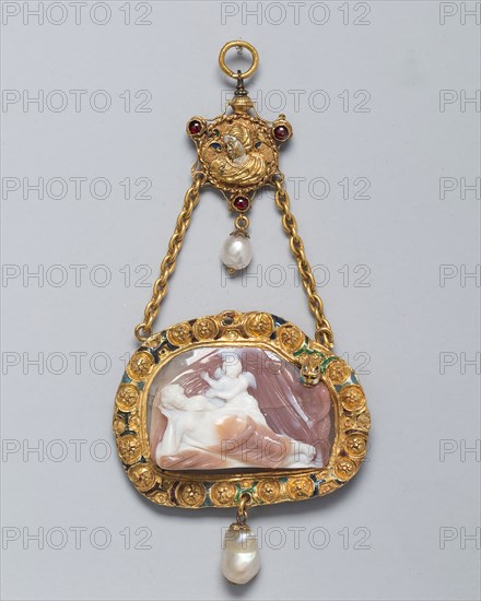 Cameo of Venus and Cupid, Probably a Hat Badge Mounted as a Pendant, 1575-1600, Italian, Northern Italy, Gold, chalcedony, enamel, pearls, and glass, 10.8 × 4.9 cm (4 1/4 × 1 15/16 in.)
