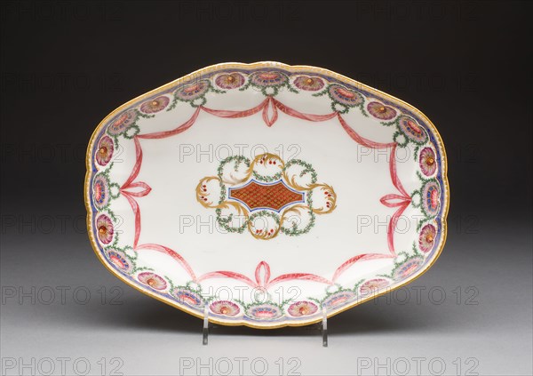 Basin (Jatte ovale de pot à l’eau), 1763, Sèvres Porcelain Manufactory, French, founded 1740, Painted by Louis-Jean Thévenet (French, active 1741/45-1777), Sèvres, Soft-paste porcelain, polychrome enamels, gilding, and gilt-metal mounts, 19.4 x 28.6 cm (7 5/8 x 11 1/4 in.)