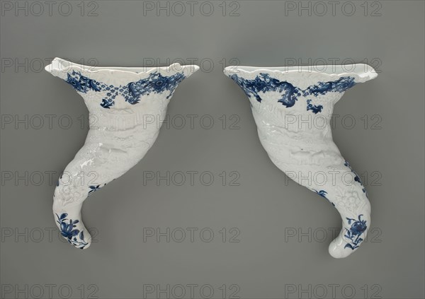 Wall Pocket (one of a pair), c. 1756–1758, Worcester Porcelain Factory, Worcester, England, founded 1751, Worcester, Soft-paste porcelain, underglaze blue decoration, L. 22.1 cm (8 5/8 in.)