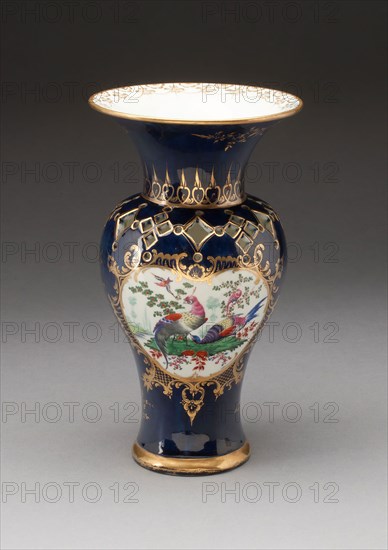 Vase (part of a pair), c. 1770, Worcester Porcelain Factory, Worcester, England, founded 1751, Worcester, Soft-paste porcelain, underglaze blue, polychrome enamels and gilding, H. 26.5 cm (10 7/16 in.)