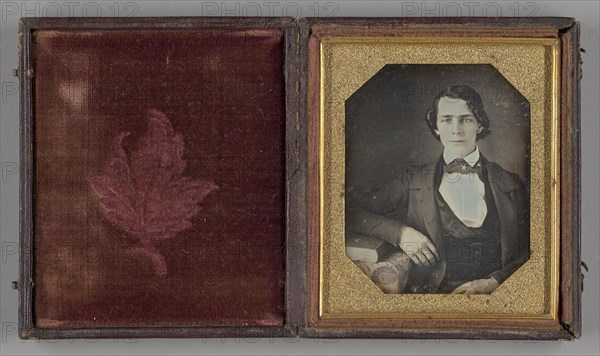 Untitled, 1839/99, Possibly William J. Shew, American, 1820–1903, United States, Daguerreotype, 8.1 x 7 cm (plate), 9.3 x 8.2 x 1.4 cm (case)