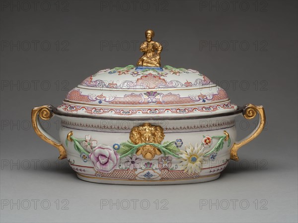 Oval Tureen, 1730/35, Du Paquier Porcelain Manufactory, Austrian, 1718-1744, Vienna, Hard-paste porcelain, polychrome enamels, silvered and gilt, 26.7 × 41.5 × 22.8 cm (10 1/2 × 16 1/4 × 8 15/16 in.)