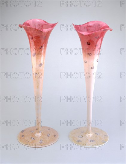 Pair of Agata Vases, c. 1887, Joseph Locke, American, 1846–1936, Made by New England Glass Company, American, 1818–1888, East Cambridge, Massachusetts, Cambridge, Blown glass, H.: 42.2 cm (15 3/16 in.)