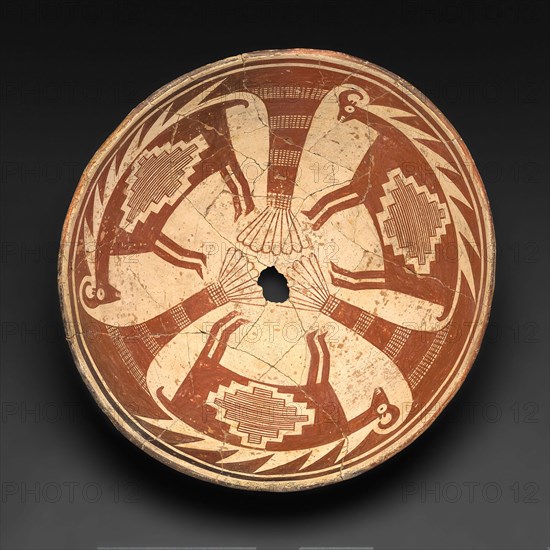 Bowl with Three-part Antelope Design, 950/1150, Mimbres branch of the Mogollon, Classic Mimbres Black-on-white, New Mexico, United States, New Mexico, Ceramic and pigment