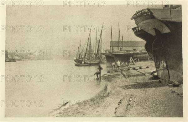 In the Yarmouth River, 1887, Peter Henry Emerson, English, born Cuba, 1856–1936, England, Photoetching, pl. XX from the album "Wild Life on a Tidal Water: The Adventures of a House-Boat and Her Crew" (1890), edition 270/500, 9.5 × 14.8 cm (image), 24.8 × 30.1 cm (paper)