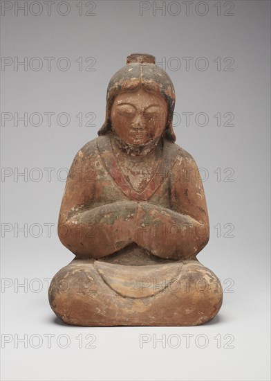 Female Shinto Deity, 12th century, Japan, Wood with traces of polychromy, 25 × 17 × 10.8 cm (9 7/8 × 6 6/8 × 4 1/4 in.)