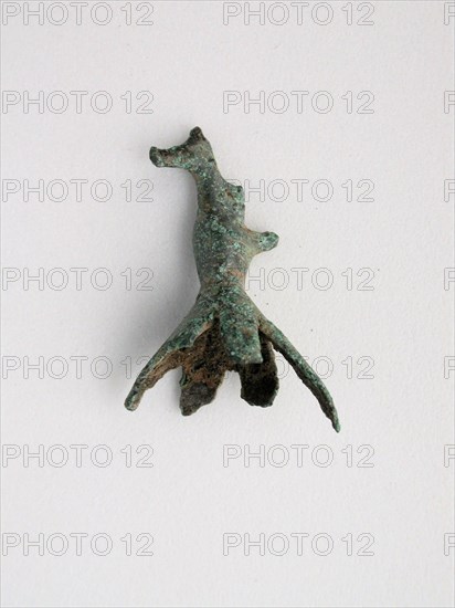 Bird on Bell, Geometric Period (800–600 BC), Greek, Thessaly, Greece, Bronze, 4.2 × 2.8 × 1.9 cm (1 5/8 × 1 1/8 × 3/4 in.)
