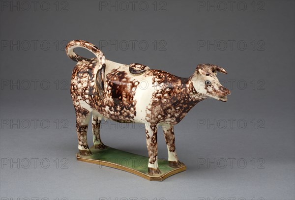 Cow Creamer, 1770/95, Staffordshire, England, Staffordshire, Lead-glazed earthenware (creamware), 13 x 17.2 x 6.4 cm (5 1/8 x 6 3/4 x 2 1/2 in.)
