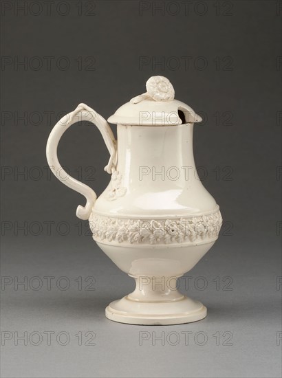 Mustard Pot, 1780/90, Leeds Pottery, English, founded 1756, Yorkshire, Lead-glazed earthenware (creamware), 13 x 9.2 x 7 cm (5 1/8 x 3 5/8 x 2 3/4 in.)