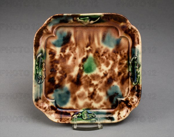 Stand, 1760/70, Staffordshire, England, Staffordshire, Lead-glazed earthenware (creamware), 2.1 x 14 x 13.3 cm ( 3/4 x 5 1/2 x 5 1/4 in.)