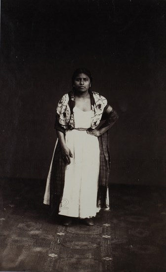 Study of Indian Girl, Mexico, c. 1864, Imprimerie d’Aubert et Cie. (Aubert & Co.), French, 19th century, France, Albumen print, 22.3 × 14.2 cm (image/paper)
